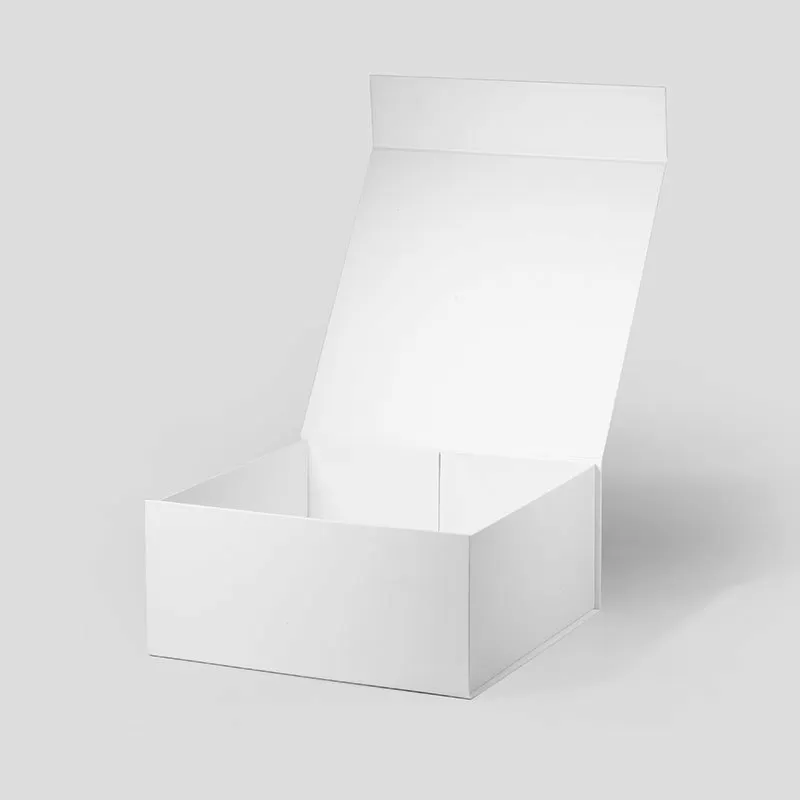 BOX: MEDIUM SQUARE WHITE MAGNETIC GIFT BOX (PACK OF 10)