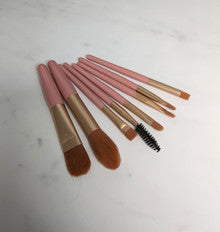 MAKE UP BRUSHES PINK